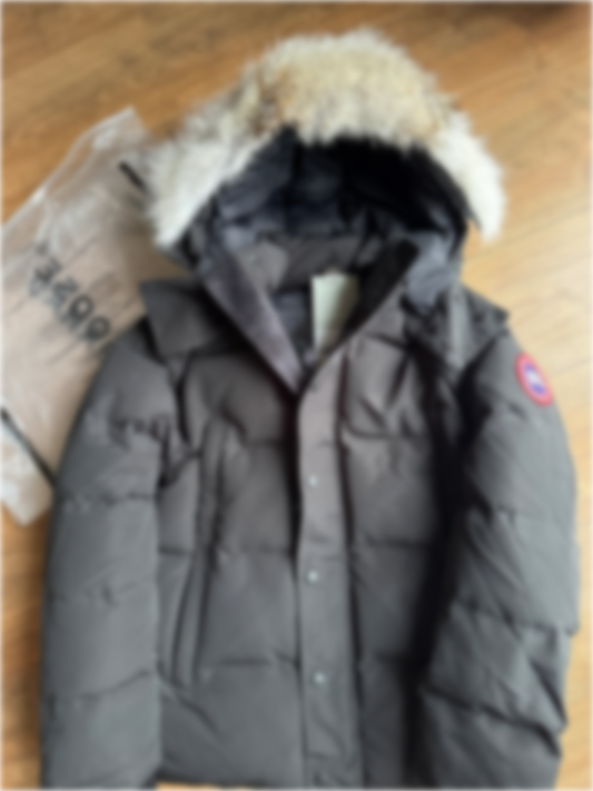 Mens Parker Black/Red badge